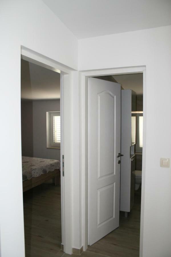 Apartment Aria Banjol Esterno foto